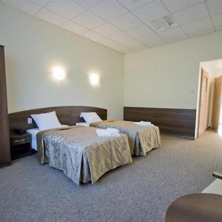 Hotel A4 Mop Kepnica Jaworzno Rum bild