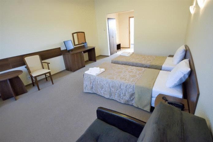 Hotel A4 Mop Kepnica Jaworzno Rum bild